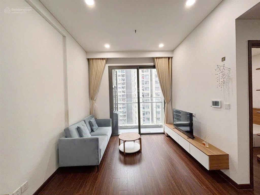 1n + full đồ 8 triệu giá tốt masteri waterfront sẵn nhà ở luôn tại vinhomes ocean park