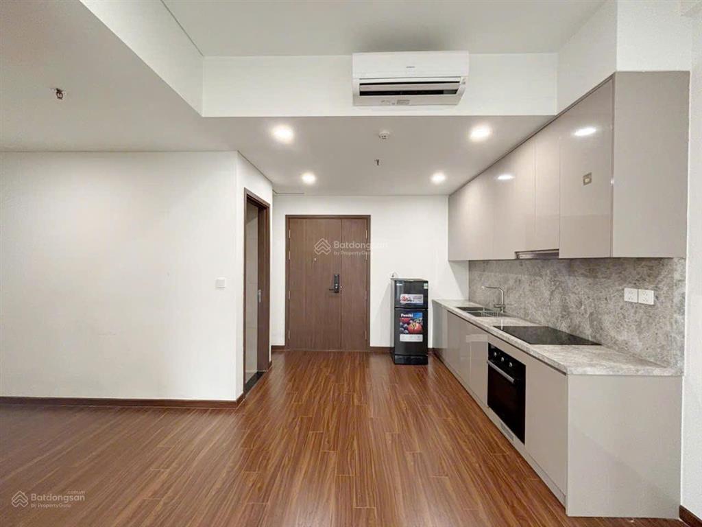 1n + full đồ 8 triệu giá tốt masteri waterfront sẵn nhà ở luôn tại vinhomes ocean park