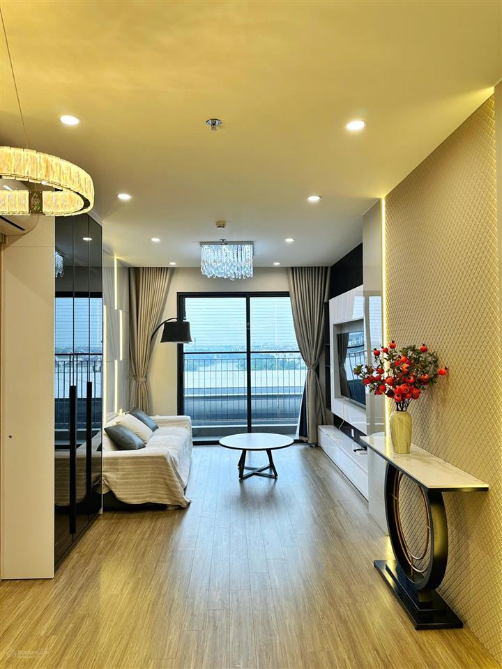 Cho thuê 2 phòng ngủ 2 wc full đồ đẹp view biệt thự sẵn nhà ở ngay