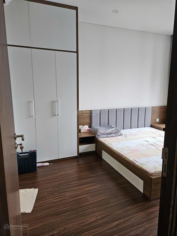Cho thuê căn hộ 2pn 2wc masteri waterfront full nội thất 62m2 12 triệu/tháng