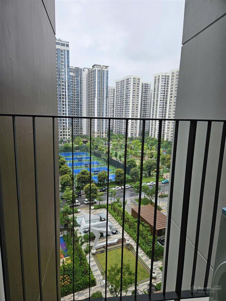 Cho thuê căn hộ 2pn 2wc masteri waterfront full nội thất 62m2 12 triệu/tháng