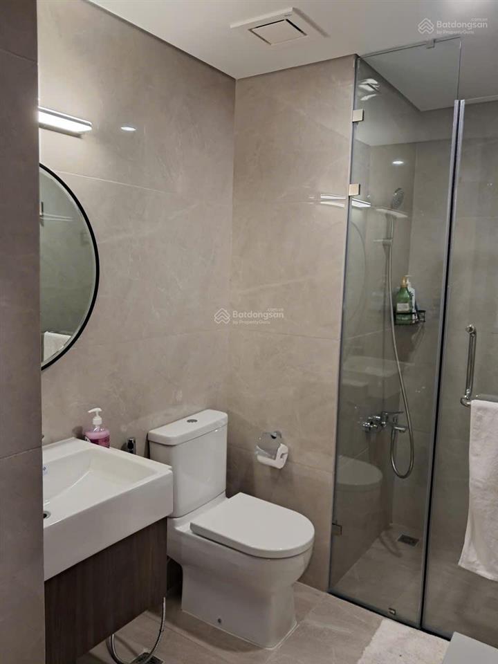 1 ngủ masteri tòa m2 full đồ 9,5 triệu  sẵn nhà vào ở ngay. chủ nhà dễ tính