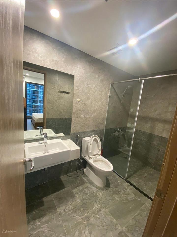 Cho thuê 2 ngủ 2wc tòa p1 full đồ 9 triệu tại vinhomes ocean park