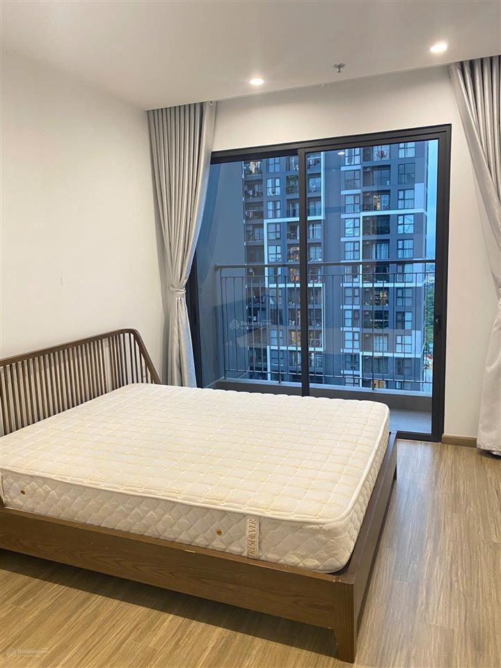 Cho thuê 2 ngủ 2wc tòa p1 full đồ 9 triệu tại vinhomes ocean park