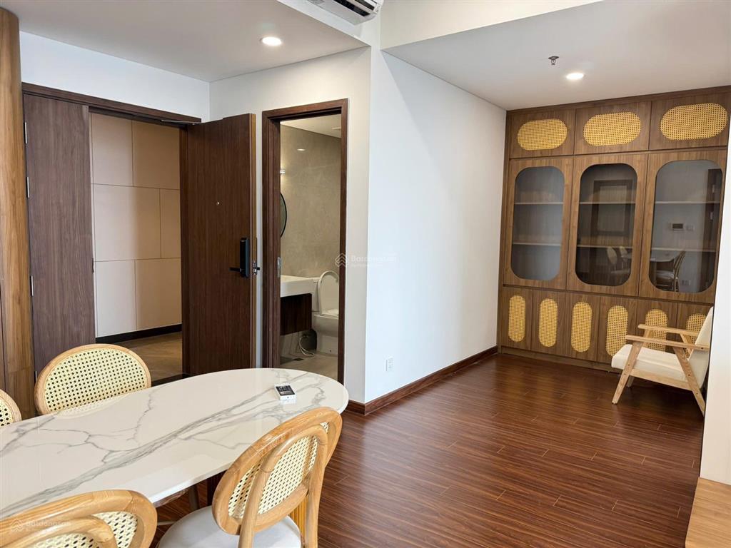 Cho thuê 2 ngủ 2wc full đồ 14 triệu view biển hồ tòa m3 masteri vinhomes ocean park