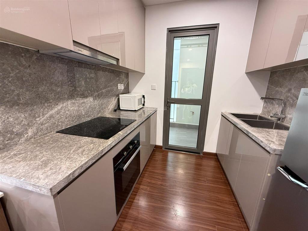 Cho thuê 2 ngủ 2wc full đồ 14 triệu view biển hồ tòa m3 masteri vinhomes ocean park