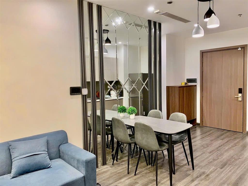 Cho thuê 1 ngủ tòa r1.05 full đồ 8.5 triệu vnđ tại vinhomes ocean park