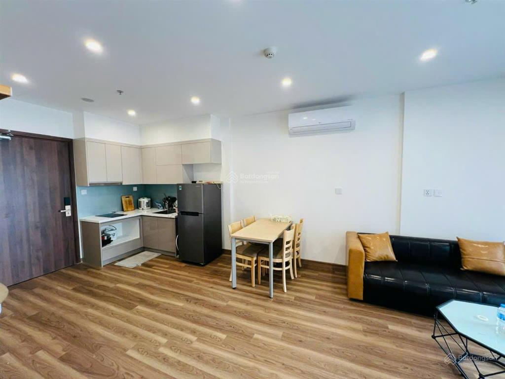 Studio full đồ tòa zurich 3 cho thuê 6,7 triệu sẵn nhà ở luôn