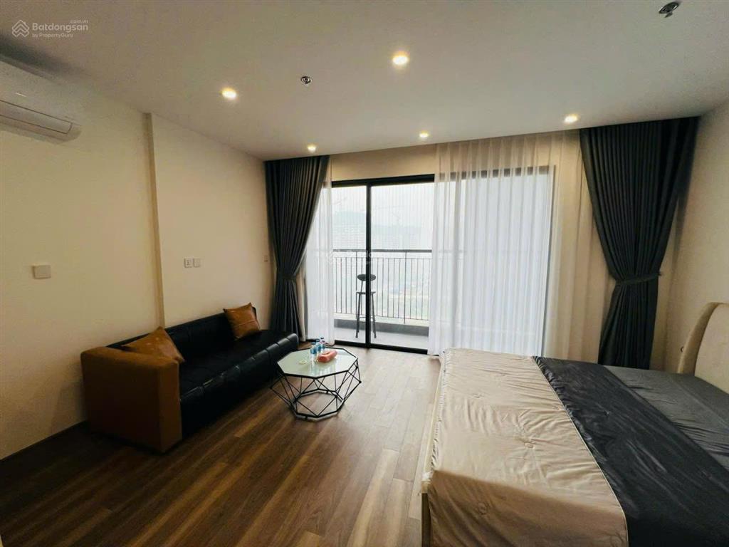 Studio full đồ tòa zurich 3 cho thuê 6,7 triệu sẵn nhà ở luôn