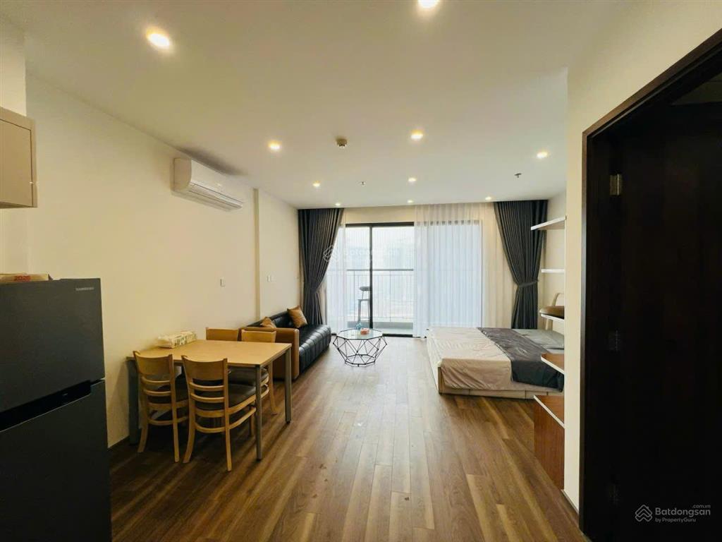 Studio full đồ tòa zurich 3 cho thuê 6,7 triệu sẵn nhà ở luôn