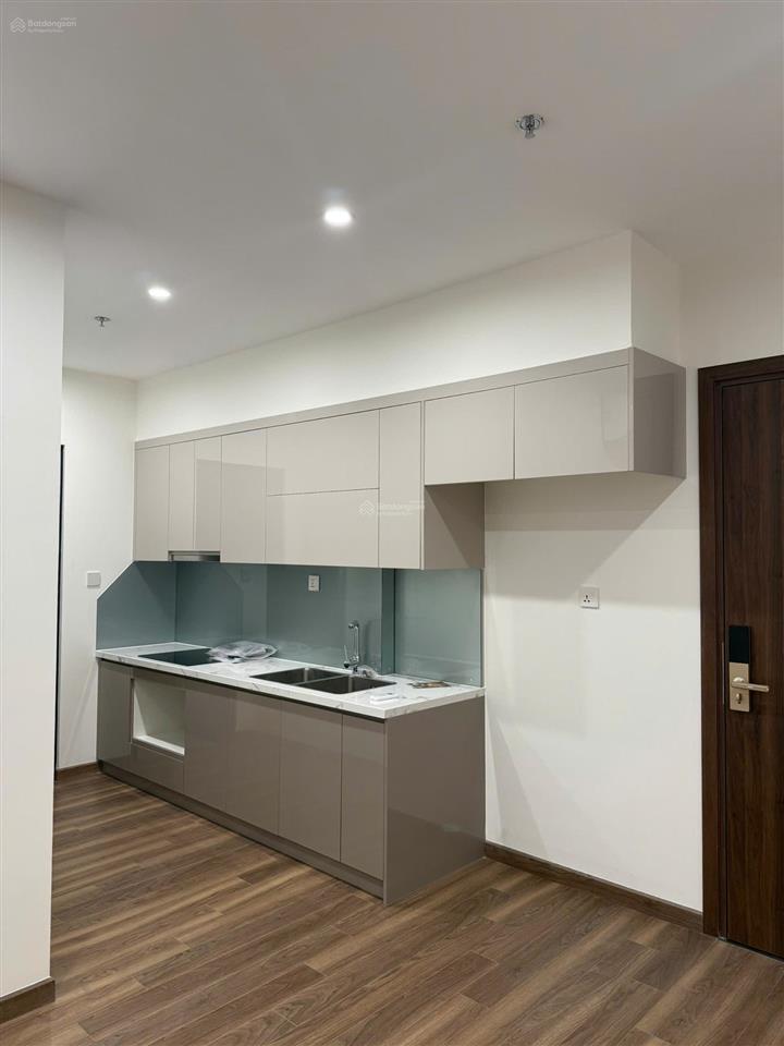 3 ngủ nguyên bản tòa zr1 layout siêu đẹp cho thuê 13.5 triệu/th tại tòa z vinhomes ocean park