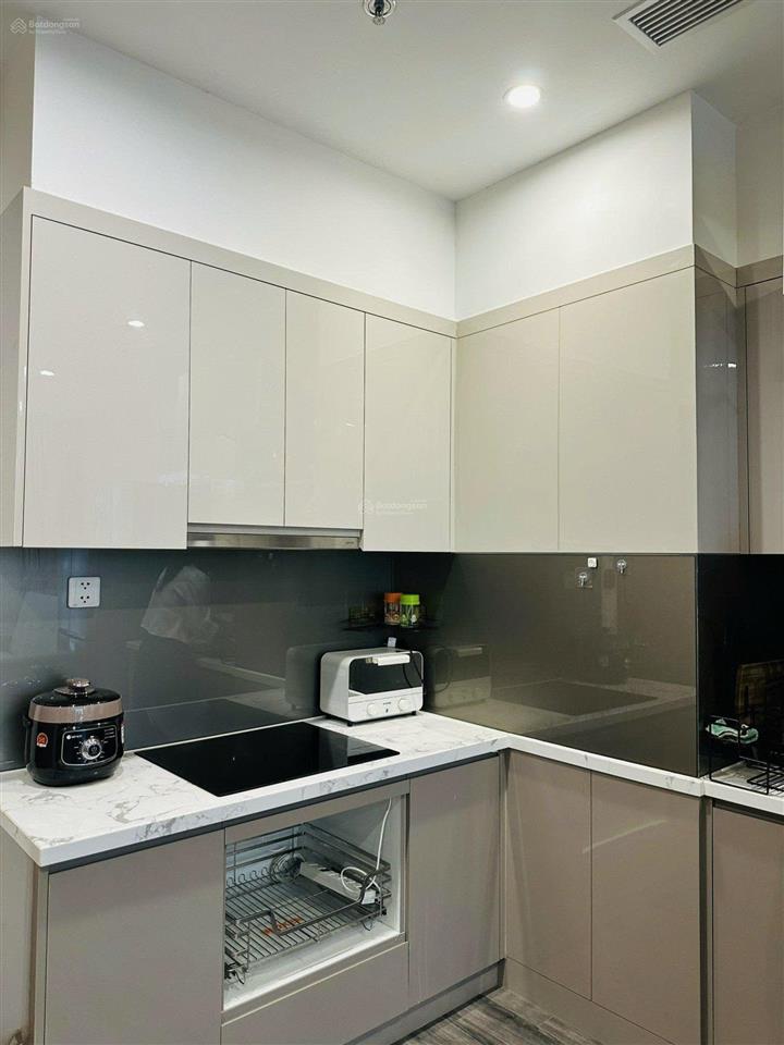 Cho thuê căn hộ 1pn+1 full đồ tòa r1.03 giá 8.5 triệu tại zenpark vinhomes ocean park