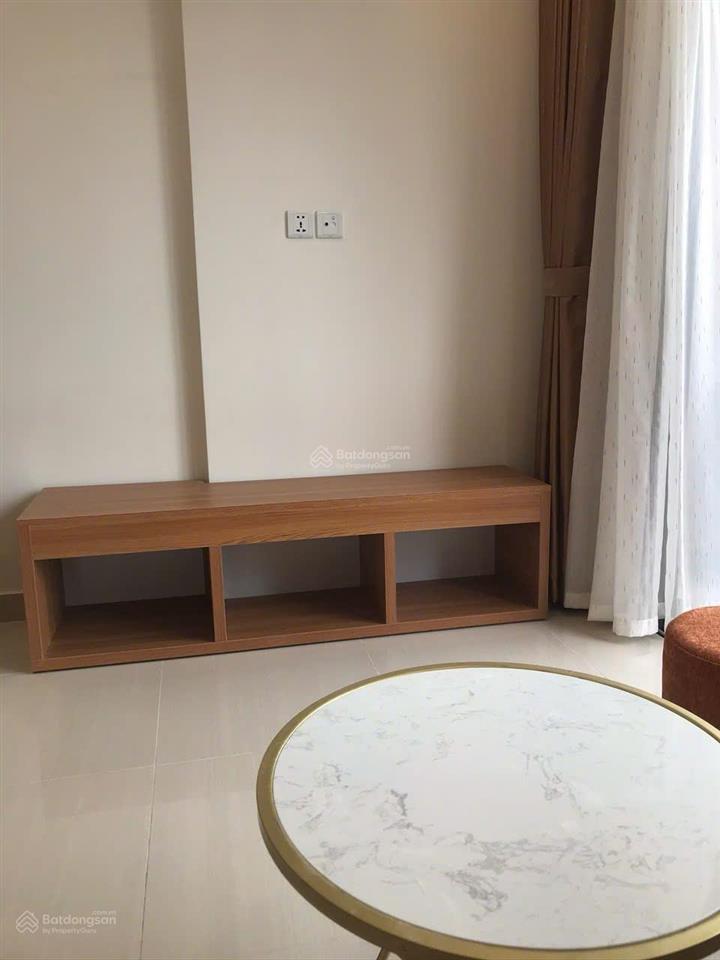 Cho thuê căn 2 ngủ 2wc căn góc đồ cơ bản giá 7.5 triệu tòa s1.11