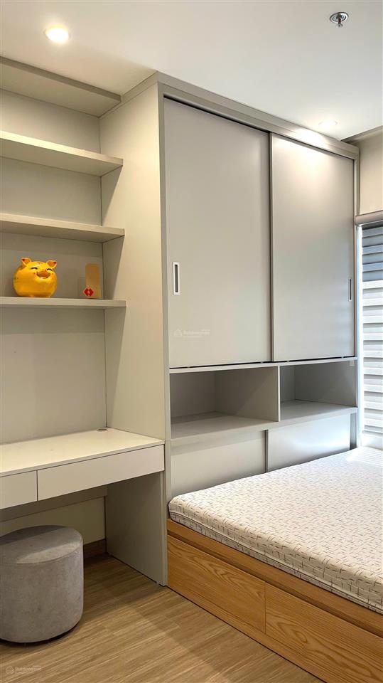 Cho thuê căn hộ 3 phòng ngủ full đồ 12 triệu tòa s2.07 căn góc đẹp