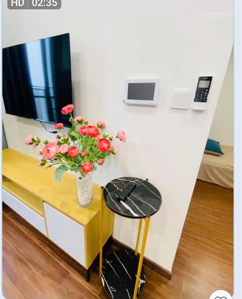 Cho thuê 1 ngủ masteri tòa h2 full đồ 9.5 triệu bao phí quản lý tại vin1