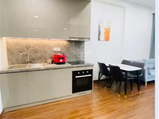Cho thuê 1 ngủ masteri tòa h2 full đồ 9.5 triệu bao phí quản lý tại vin1
