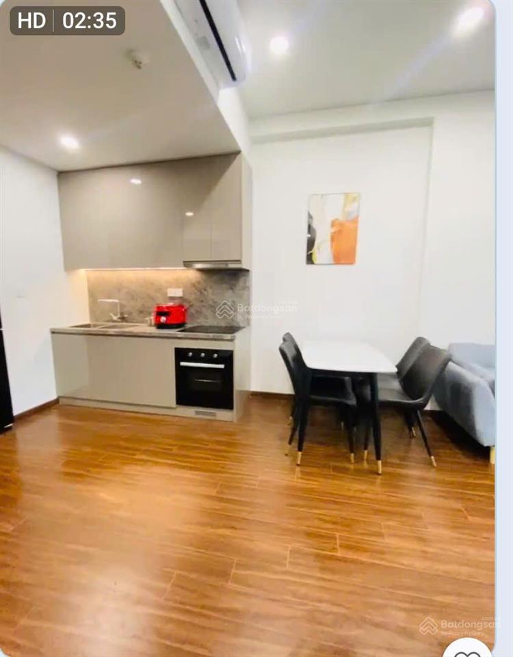 Cho thuê 1 ngủ masteri tòa h2 full đồ 9.5 triệu bao phí quản lý tại vin1