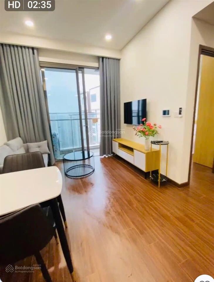 Cho thuê 1 ngủ masteri tòa h2 full đồ 9.5 triệu bao phí quản lý tại vin1