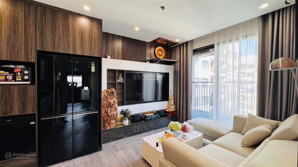Cho thuê 3 ngủ full đồ đẹp giá 12 triệu tòa s2.10 sẵn nhà ở ngay tại vinhomes ocean park 1