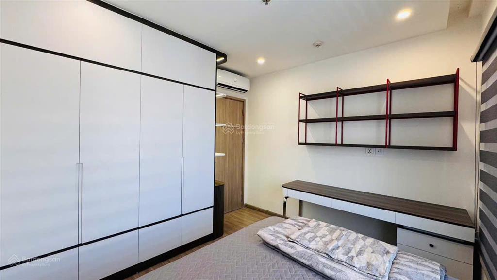 Cho thuê 3 ngủ full đồ đẹp giá 12 triệu tòa s2.10 sẵn nhà ở ngay tại vinhomes ocean park 1