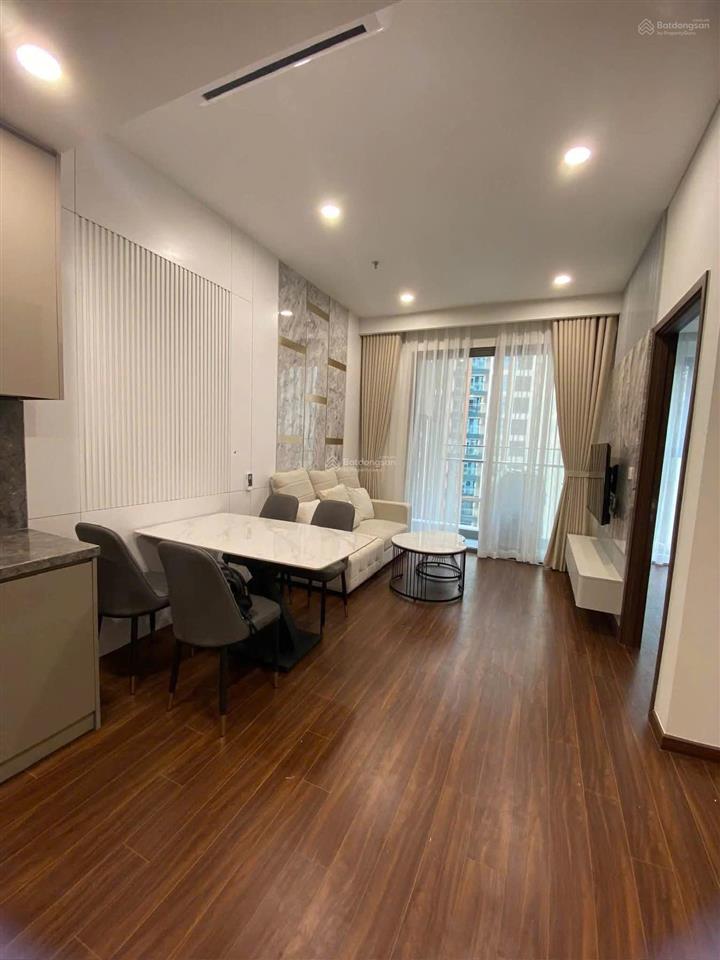Cho thuê 1pn+1 full đồ 11 triệu bao phí masteri waterfront tòa h2