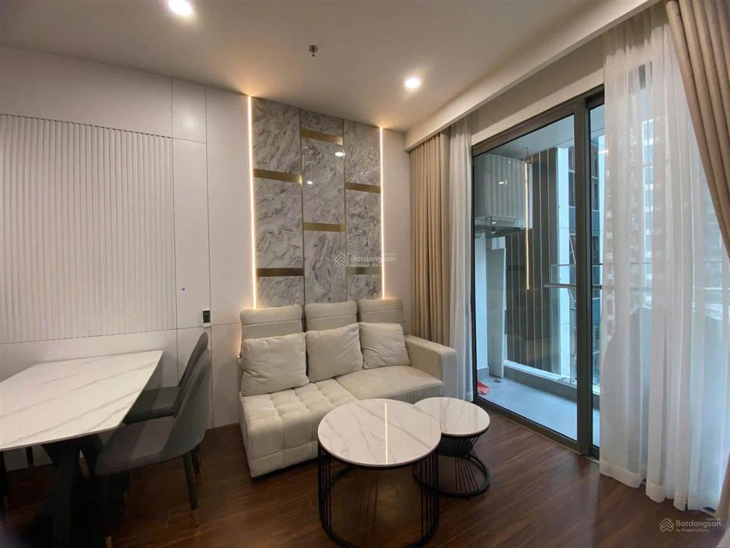 Cho thuê 1pn+1 full đồ 11 triệu bao phí masteri waterfront tòa h2