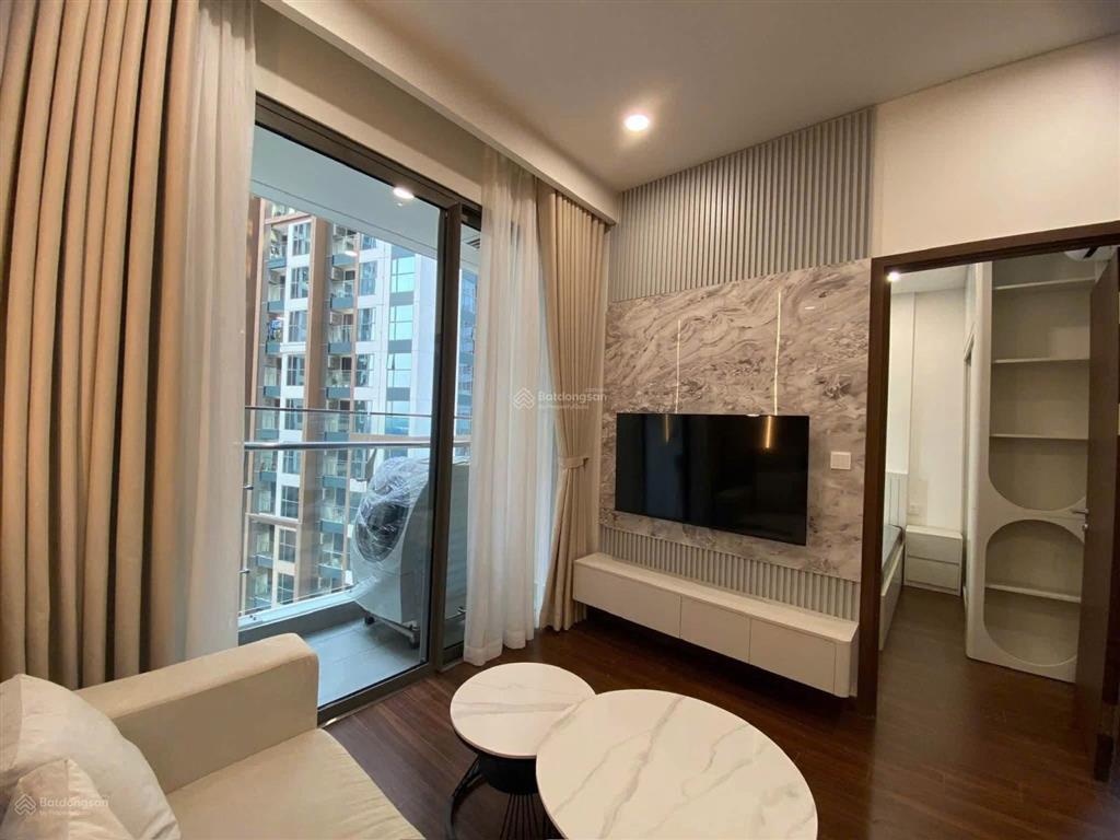 Cho thuê 1pn+1 full đồ 11 triệu bao phí masteri waterfront tòa h2