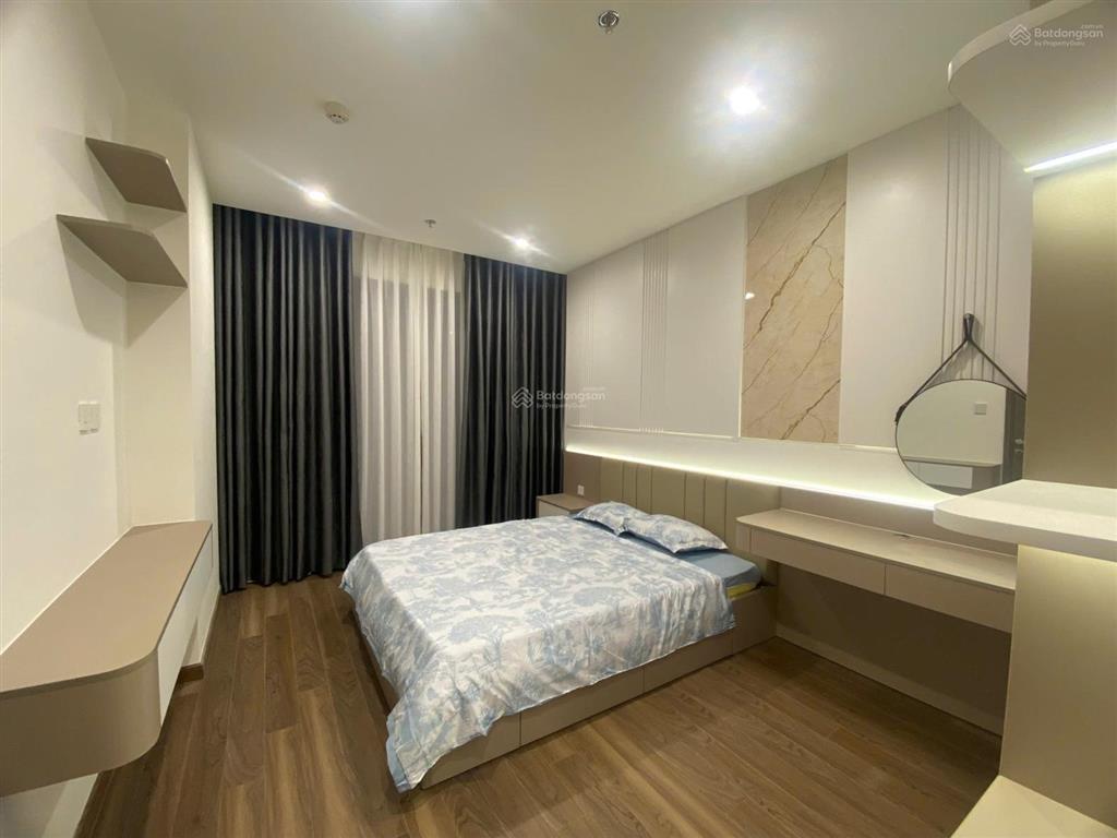 Cho thuê căn 2 ngủ 2wc tòa be1 phân khu beverly mới setup nội thất vào ở được ngay,  0847 633 ***
