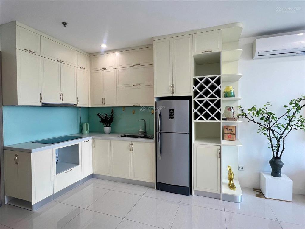 1 ngủ+1 full đồ view vinuni, view biển hồ cho thuê 7.5 triệu sẵn nhà vào ở được ngay