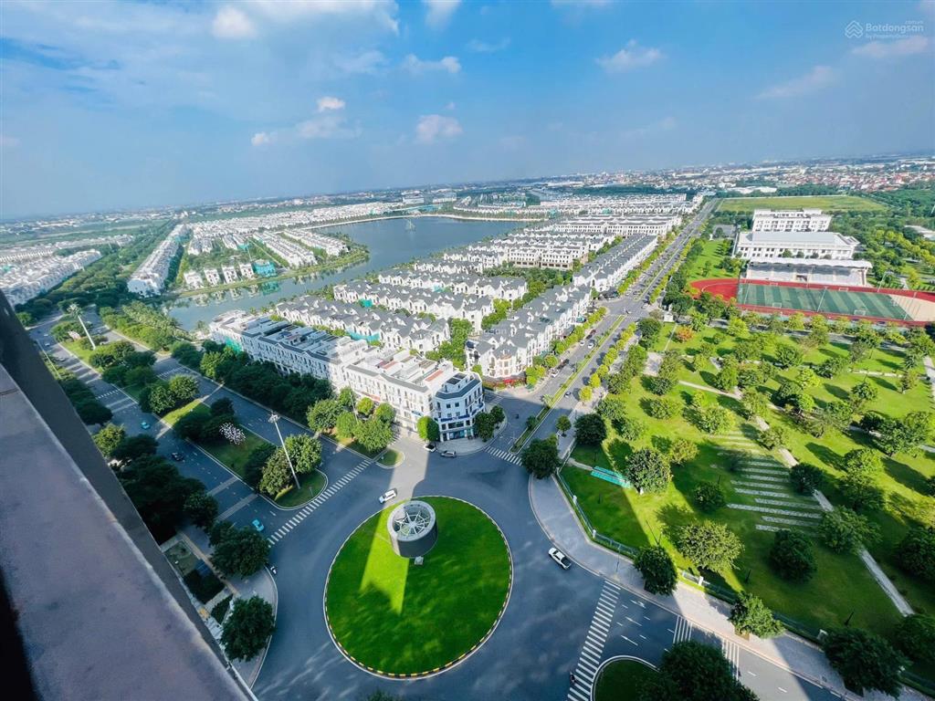 1 ngủ+1 full đồ view vinuni, view biển hồ cho thuê 7.5 triệu sẵn nhà vào ở được ngay