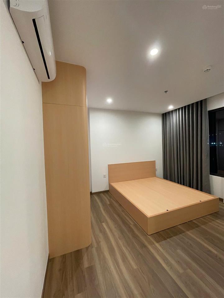 2 ngủ diện tích 75m tòa zurich cho thuê full đồ 10 triệu sẵn nhà vào được luôn tại vhop