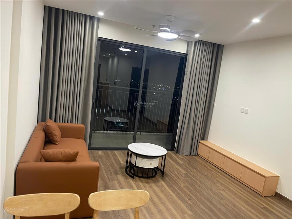 2 ngủ diện tích 75m tòa zurich cho thuê full đồ 10 triệu sẵn nhà vào được luôn tại vhop