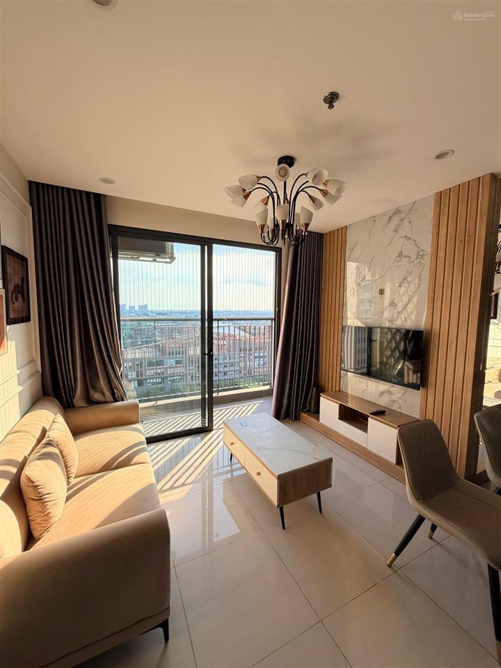 Cho thuê 3 ngủ full đồ 12 triệu tòa s1.05 tầng 12 vinhomes ocean park