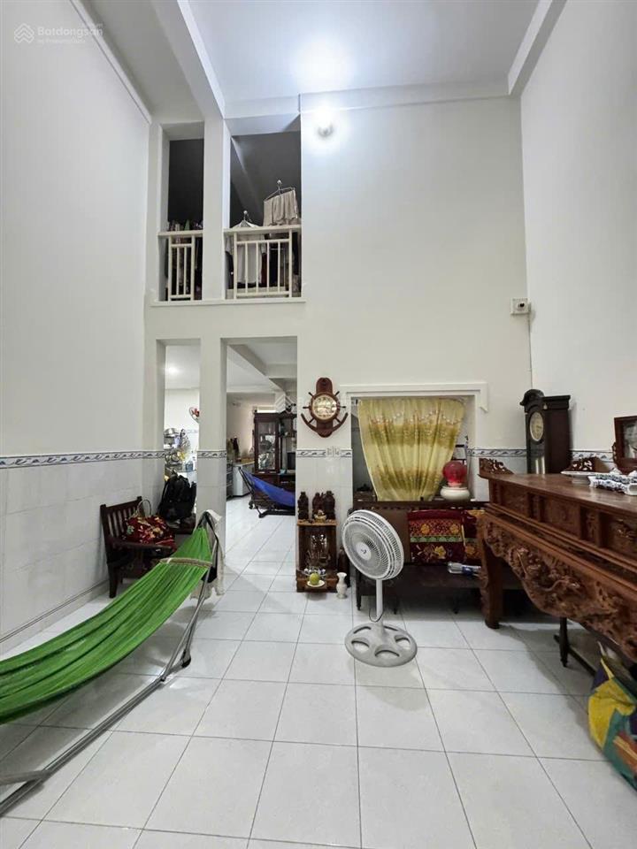 Bán nhà hẻm 520 quốc lộ 13, hbp, thủ đức 4 tầng 4pn giá 6,6 tỷ có 5 phòng cho thuê  0938 677 ***