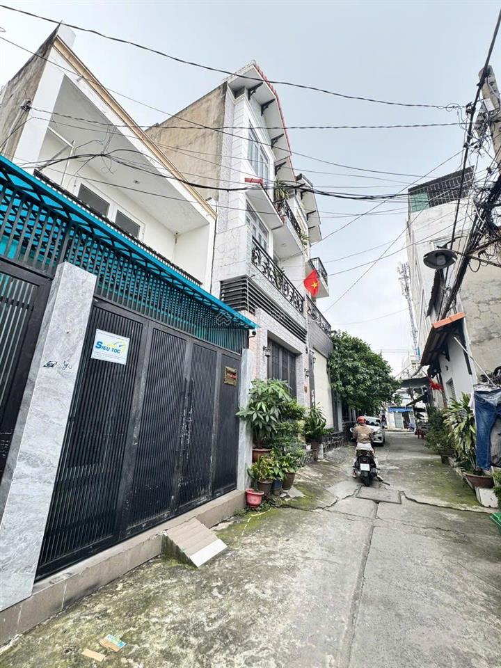 Bán nhà hẻm 520 quốc lộ 13, hbp, thủ đức 4 tầng 4pn giá 6,6 tỷ có 5 phòng cho thuê  0938 677 ***