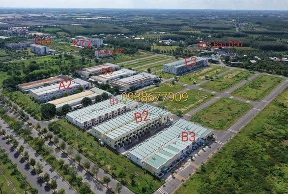 Bán nhà phố Phước Đông New City trong KCN Phước Đông còn vài suất 2 lầu giá gd1 2,18 tỷ cho thuê 15tr Lh 0938677909 Hiền