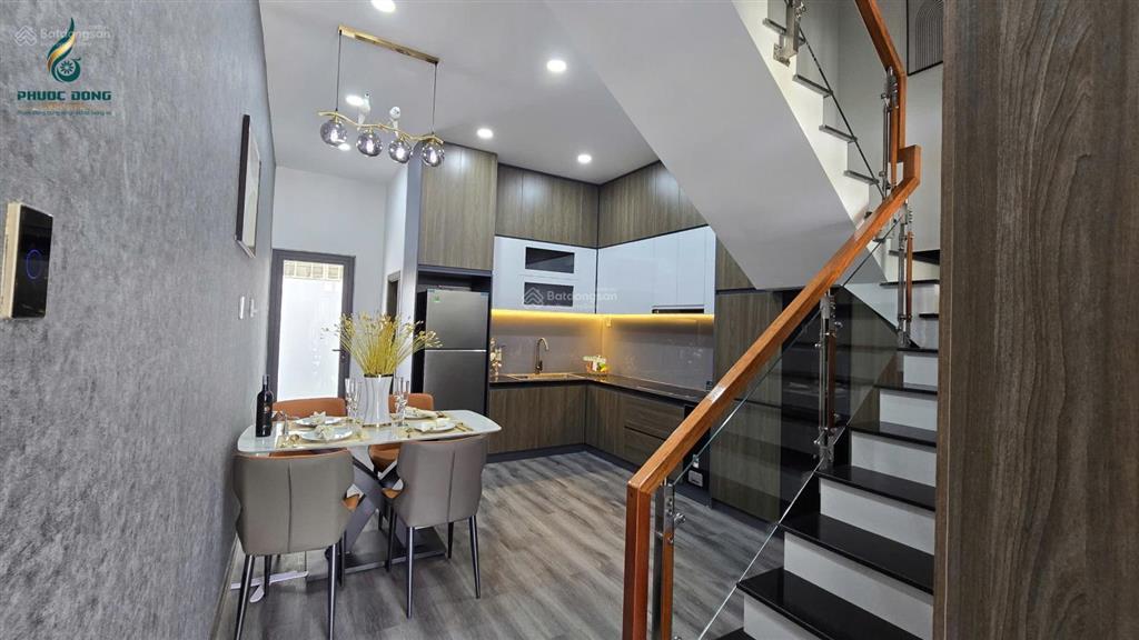 Nhà phố phước đông new city 2 tầng/2pn hoàn thiện giá 2,188 tỷ cam kết thuê 84tr/12th  0938 677 ***