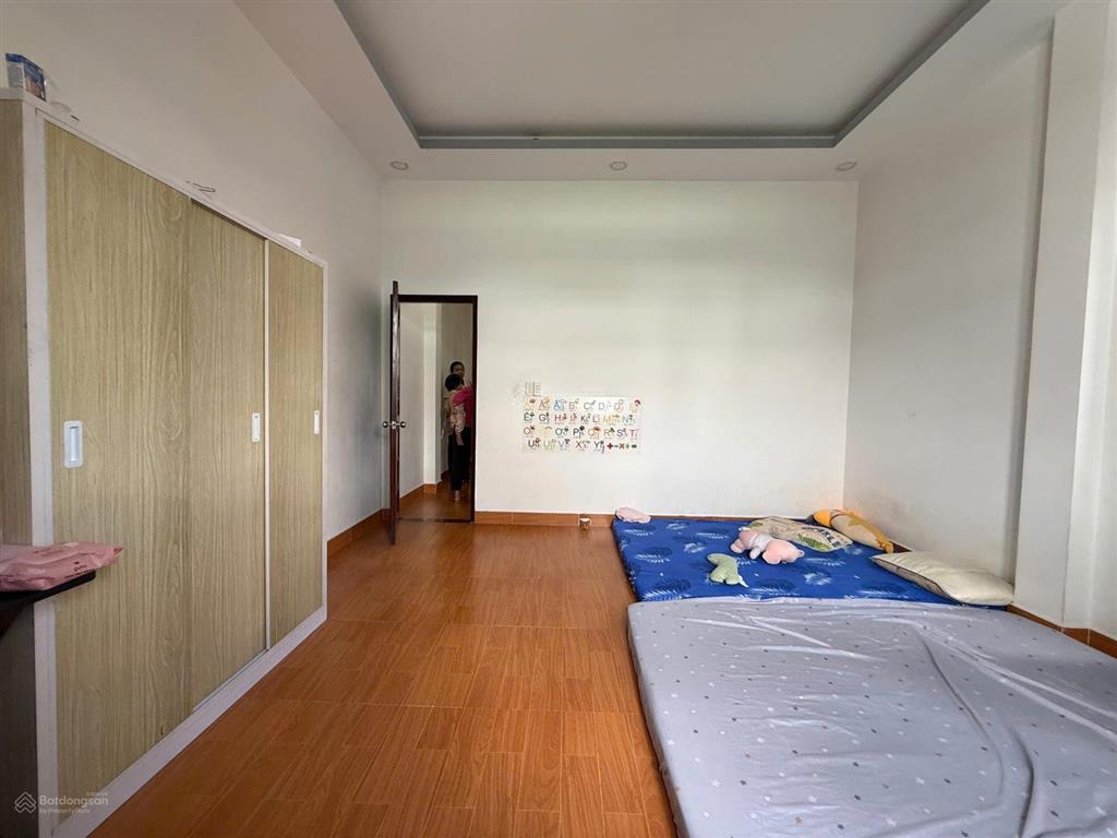 Bán nhà đẹp 3 tầng đường 48, hiệp bình chánh, thủ đức gầ gigamall giá 5,9 tỷ tl  0938 677 ***
