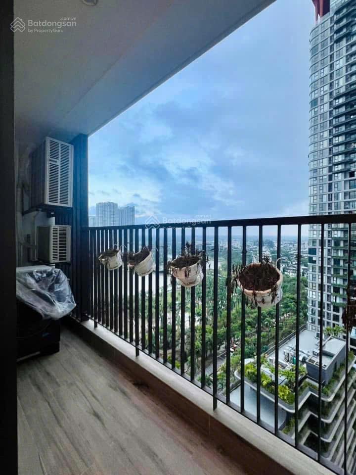 Chỉ 13tr thuê ngay 2pn2vs swanlake onsen view trực diện hồ thiên nga full nội thất.