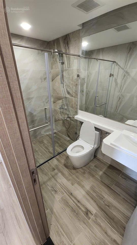Chủ nhà cần cho thuê gấp 2n2vs sf3 sky forest full nội thất view sông hồng  giá rẻ chỉ 8tr/tháng