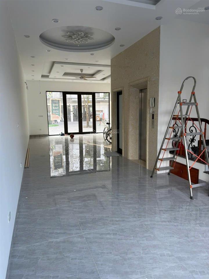 Cho thuê nhà phố vịnh đảo sky oasis  104.5m đã hoàn thiện có thang máy  phương án thuê linh hoạt