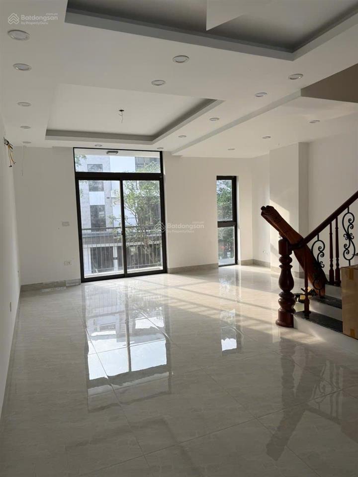 Cho thuê nhà phố vịnh đảo sky oasis  104.5m đã hoàn thiện có thang máy  phương án thuê linh hoạt