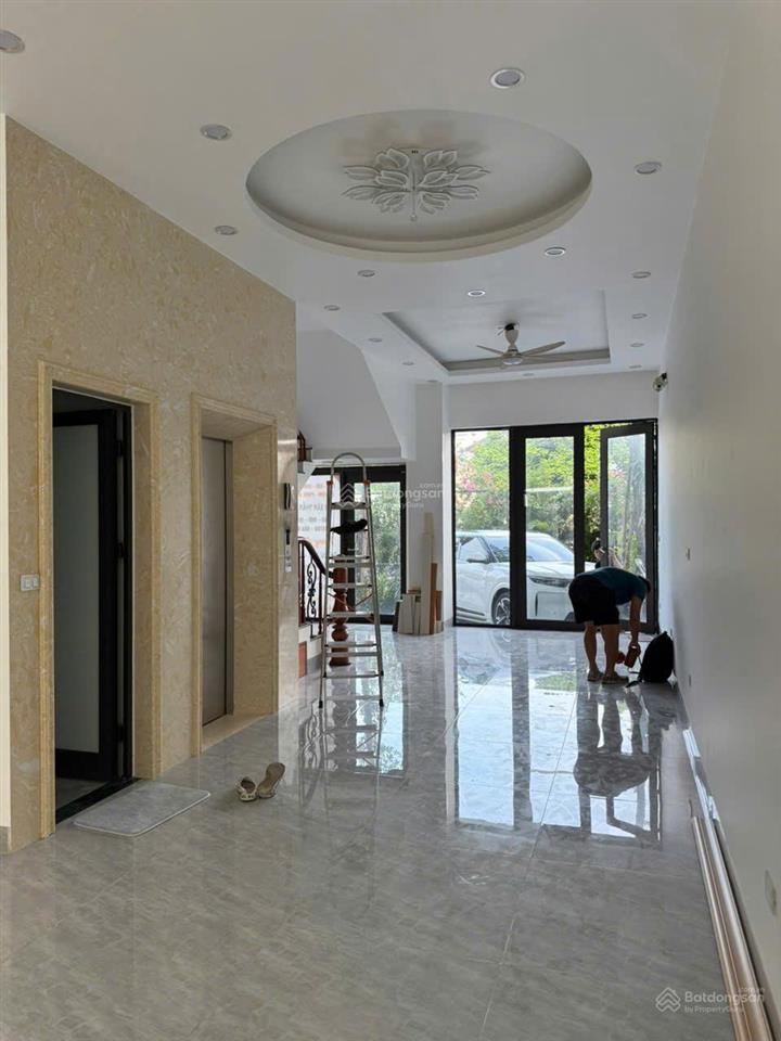 Cho thuê nhà phố vịnh đảo sky oasis  104.5m đã hoàn thiện có thang máy  phương án thuê linh hoạt