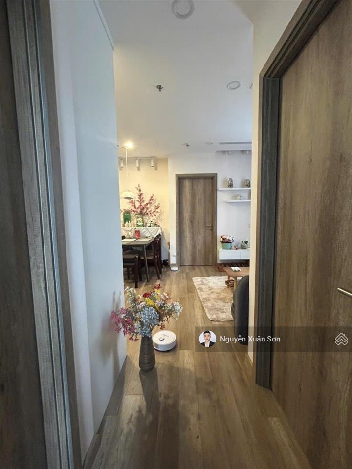 Chủ nhà cần cho thuê gấp 3n2vs sol forest  tầng cao  full nội thất  11tr/tháng