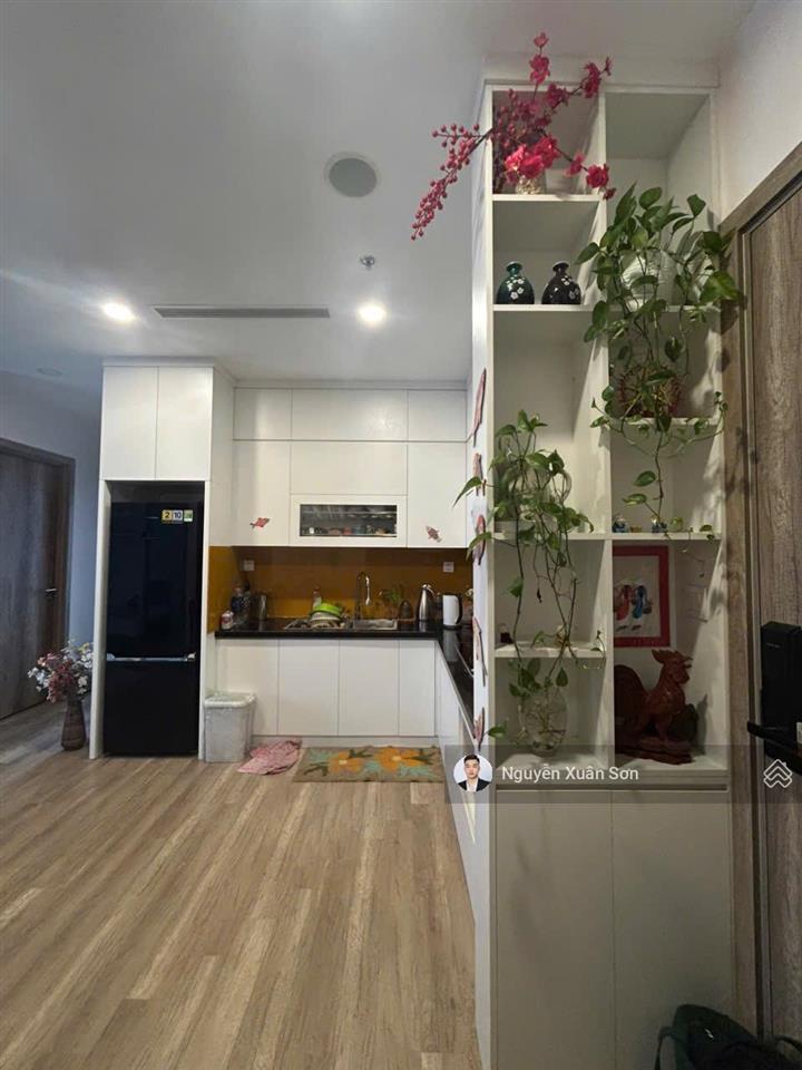 Chủ nhà cần cho thuê gấp 3n2vs sol forest  tầng cao  full nội thất  11tr/tháng