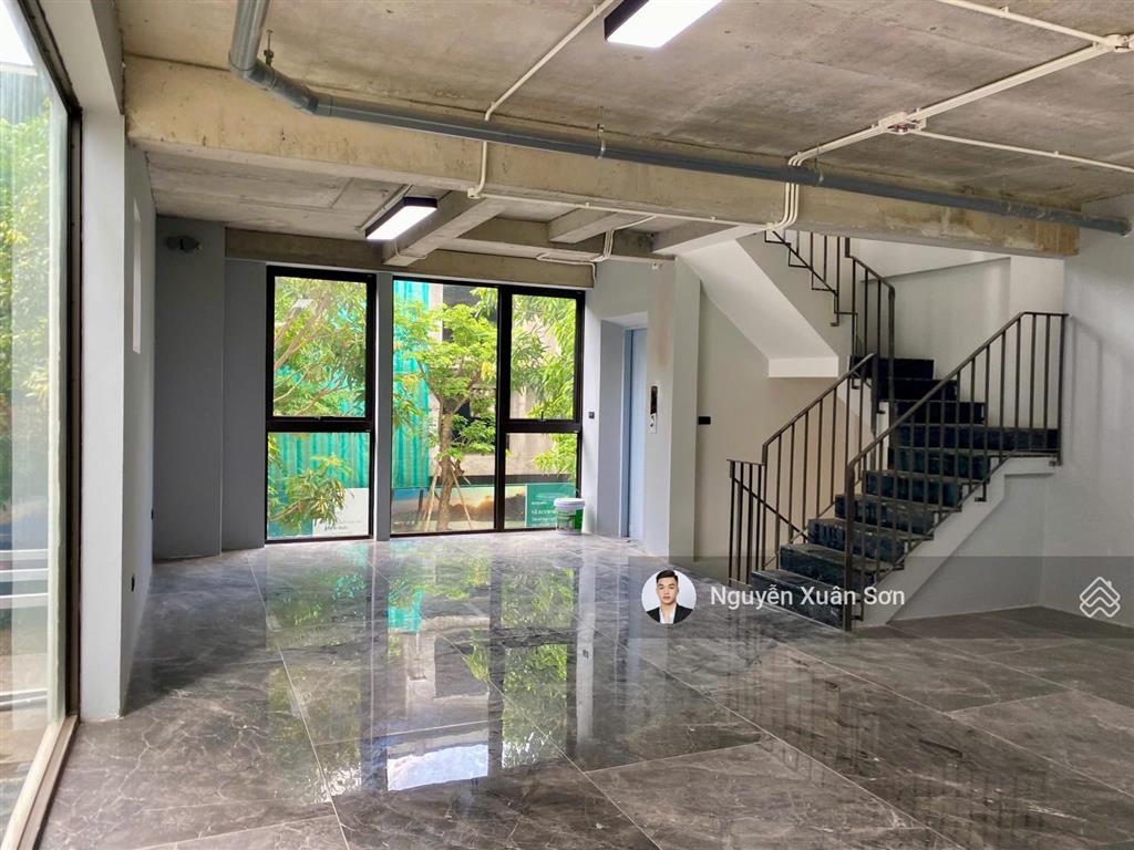 Cho thuê biệt thự nhà phố rừng thông diện tích 140m x 4 tầng đã hoàn thiện đẹp  có thang máy