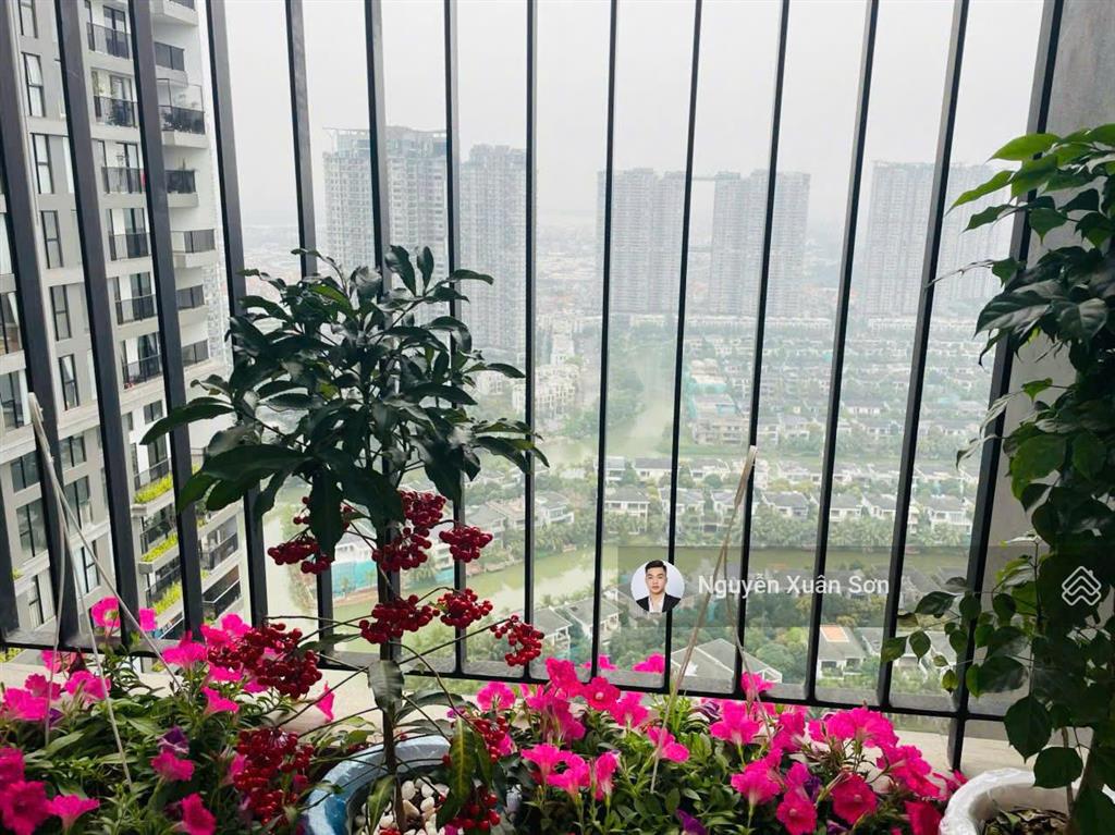 Cho thuê 2n2vs sky forest 63.4m2 tầng cao, full đồ xịn view biệt thự đảo giá 12tr