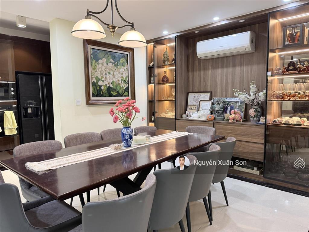 Cho thuê biệt thự song lập vườn tùng ecopark căn góc 165m2 full nội thất giá 35tr