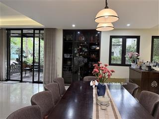 Cho thuê biệt thự song lập vườn tùng ecopark căn góc 165m2 full nội thất giá 35tr