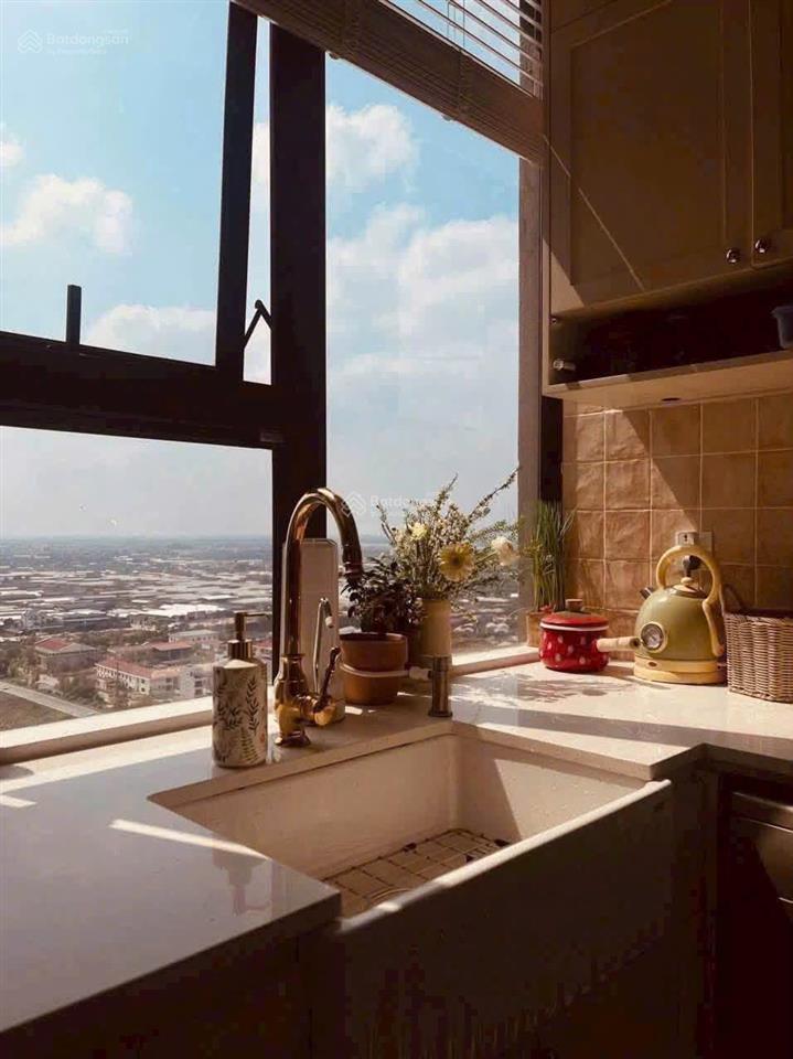 Căn hộ duplex sol forest 3n 3vs full đồ xịn, view biệt thự đảo giá 35tr/th